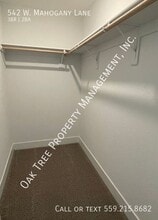 542 W Mahogany Ln in Clovis, CA - Building Photo - Building Photo