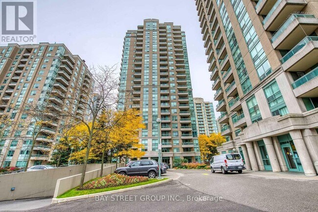 3 Pemberton Ave in Toronto, ON - Building Photo - Building Photo