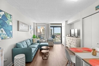 508 S Ocean Blvd in North Myrtle Beach, SC - Building Photo - Building Photo