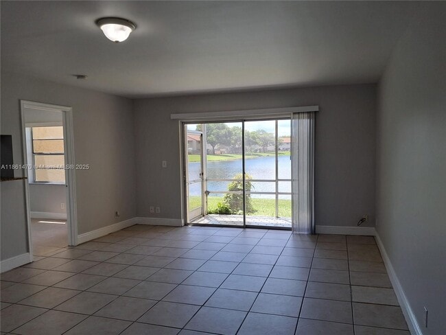3711 NW 95th Terrace in Sunrise, FL - Building Photo - Building Photo