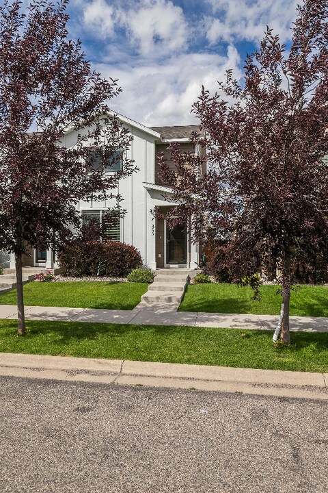 979 Twin Lakes Ave in Bozeman, MT - Foto de edificio