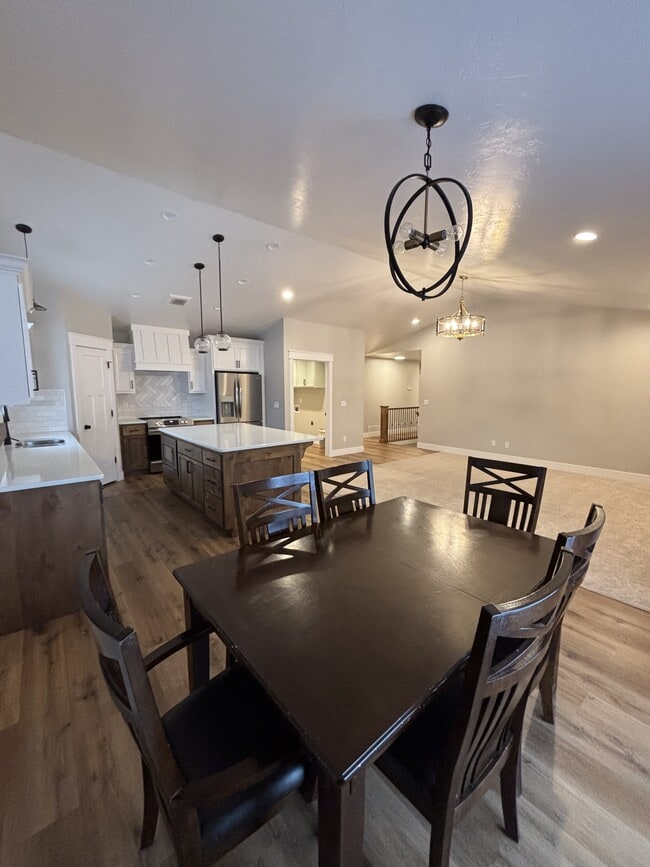 696 Regency Ln in Idaho Falls, ID - Building Photo - Building Photo