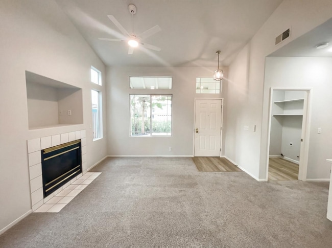 108 Austin Dr in Folsom, CA - Building Photo - Building Photo