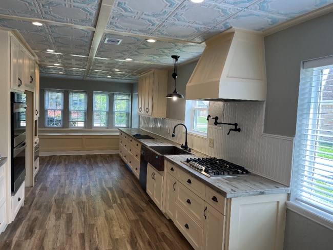 property at 7906 12 Fairway Ln