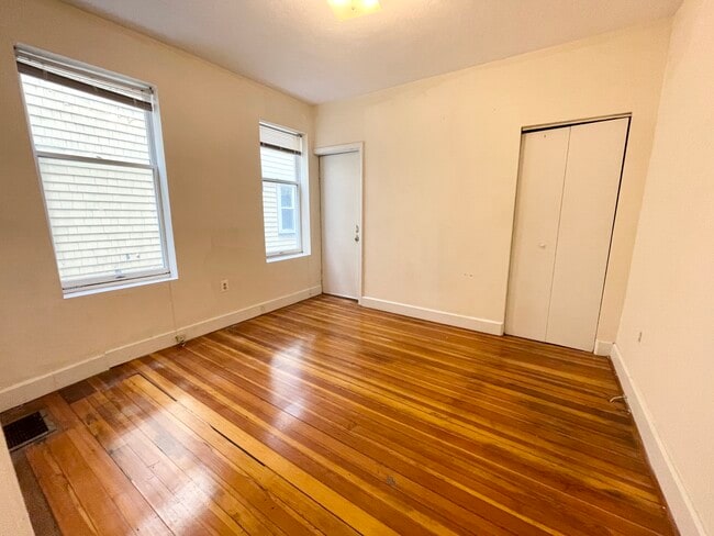 33 Edison Grn in Boston, MA - Building Photo - Building Photo