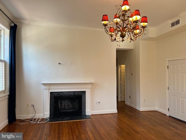 property at 3267 N St NW