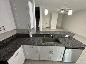 9267 Bonita Mar Dr in Parrish, FL - Building Photo - Building Photo