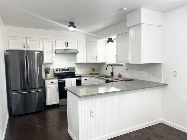 property at 4162 Ash Ct