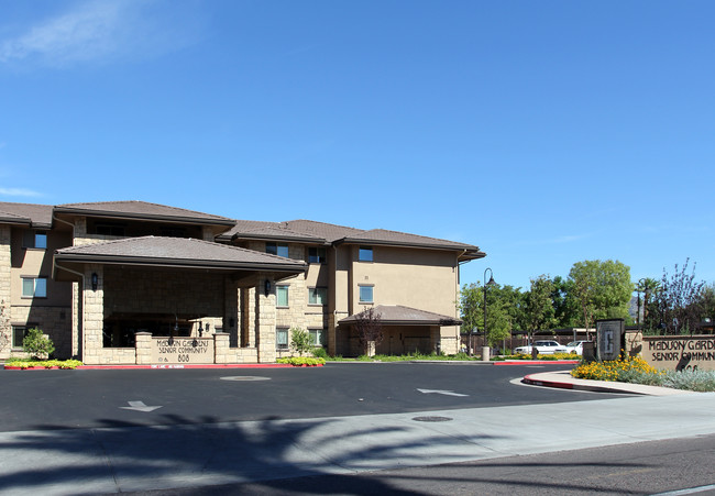 Madison Gardens Senior Community in Phoenix, AZ - Building Photo - Building Photo