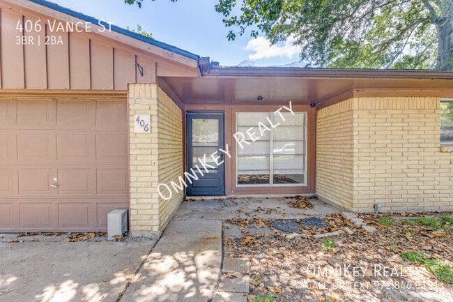 406 Vance St in League City, TX - Building Photo - Building Photo