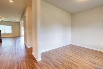 13918 Hickory Brk Rd in Athens, AL - Building Photo - Building Photo