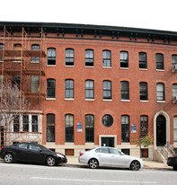 1025 St. Paul St in Baltimore, MD - Building Photo