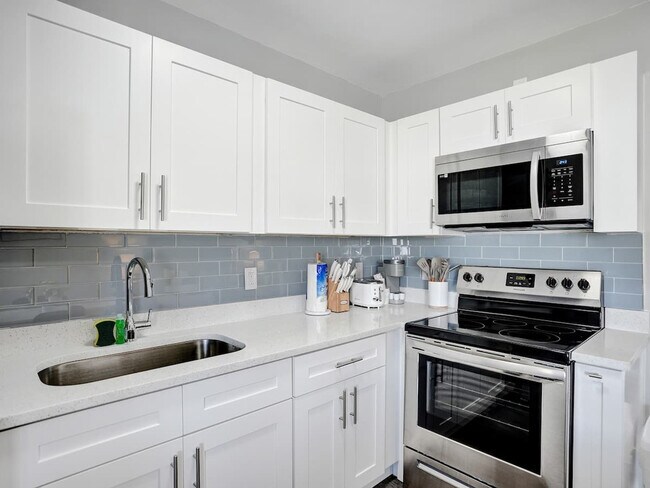 3204 NE 9th St, Unit SI ID1503949P in Pompano Beach, FL - Foto de edificio - Building Photo