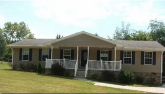 5229 Tillery Dr in Knoxville, TN - Building Photo