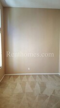 3710 Mykonos Ln in San Diego, CA - Building Photo - Building Photo