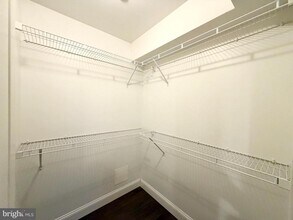 1014 E Moyamensing Ave in Philadelphia, PA - Building Photo - Building Photo