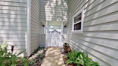 1115 Hamlet Ct in Neptune Beach, FL - Building Photo - Building Photo