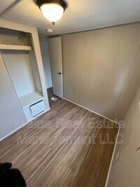 715 College Ave photo'