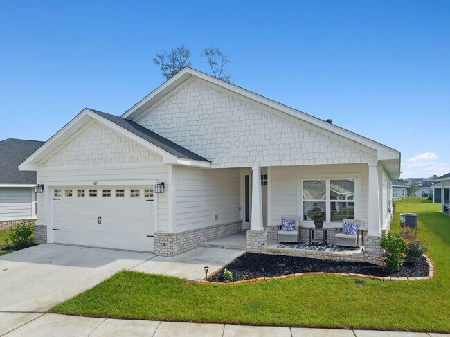 585 Riverwalk Cir in Freeport, FL - Building Photo - Building Photo