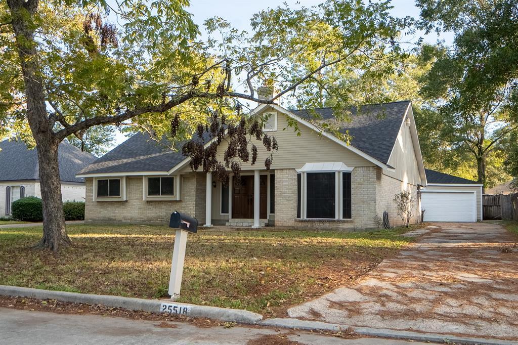 25518 Lynbriar Ln in Spring, TX - Building Photo