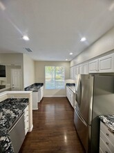 18576 Caminito Pasadero in San Diego, CA - Foto de edificio - Building Photo