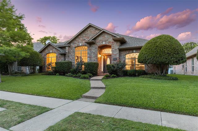 5915 Willow Wood Ln in Dallas, TX - Foto de edificio - Building Photo