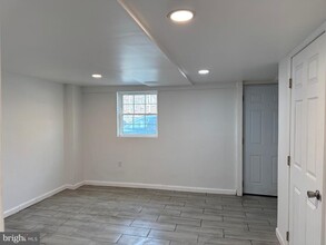 829 Eaton Rd in Drexel Hill, PA - Foto de edificio - Building Photo