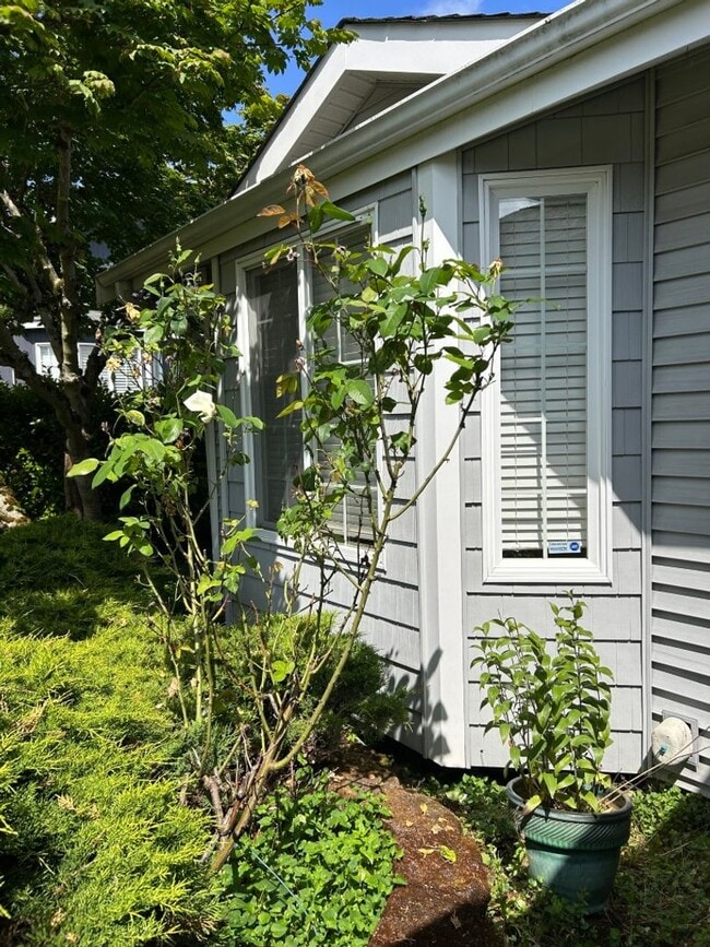 11304 SE 264th Pl in Kent, WA - Building Photo - Building Photo