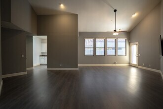 23750 N 75th Pl in Scottsdale, AZ - Building Photo - Building Photo