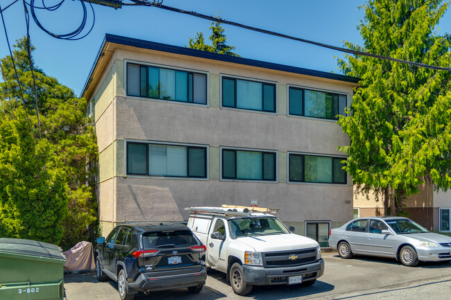 8668 Cartier St in Vancouver, BC - Building Photo - Building Photo