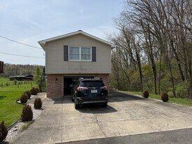 129 Carr Rd, Unit 129 Carr Road in Uniontown, PA - Building Photo
