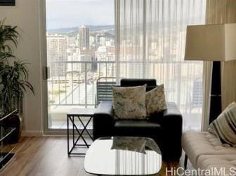 property at 400 Hobron Ln