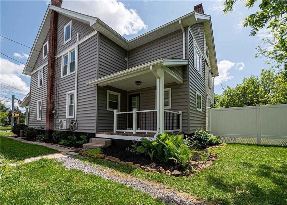 3980 Lanark Rd in Coopersburg, PA - Building Photo