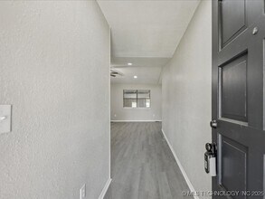 3001 S Ash Ct in Broken Arrow, OK - Building Photo - Building Photo
