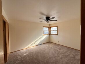 8709-8709 W Appleton Ave in Milwaukee, WI - Building Photo - Building Photo