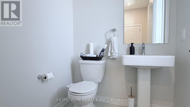 630 Expansion Rd in Ottawa, ON - Building Photo - Building Photo