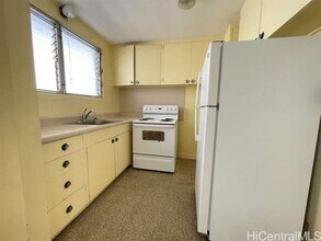 1723 Kahai St in Honolulu, HI - Building Photo - Building Photo