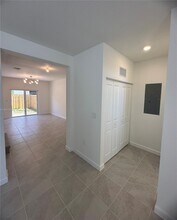 2627 SE 28th St in Homestead, FL - Building Photo - Building Photo