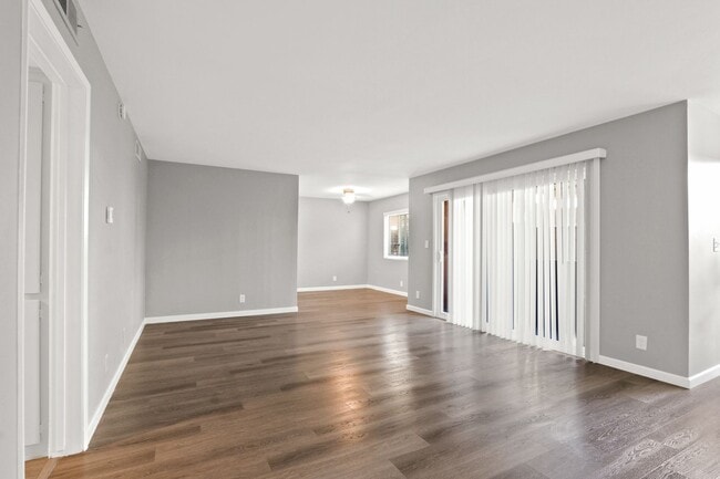 1111 17th St in Santa Monica, CA - Foto de edificio - Building Photo