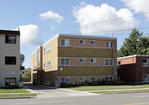 1284 Fennell Ave E in Hamilton, ON - Building Photo