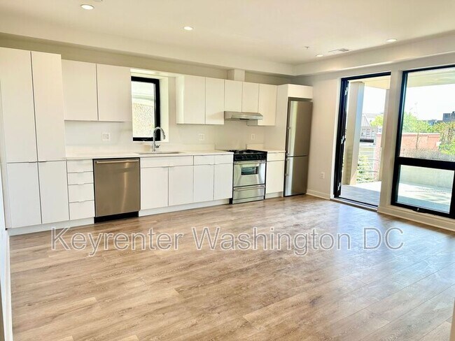 1460 Belmont St NW in Washington, DC - Foto de edificio - Building Photo