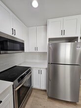 11649 Sunglow St, Unit 3 in Santa Fe Springs, CA - Foto de edificio - Building Photo