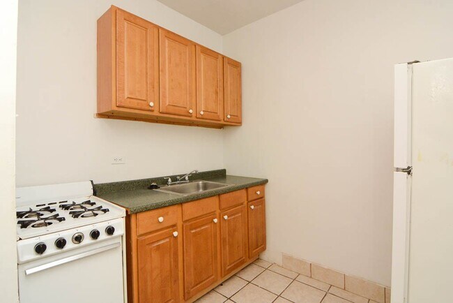 4854 N Damen in Chicago, IL - Building Photo - Building Photo