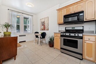 289 Corey Rd, Unit 4 in Boston, MA - Building Photo - Building Photo