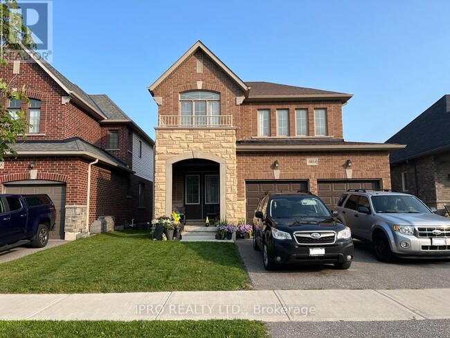 property at 3031 Monarch Dr