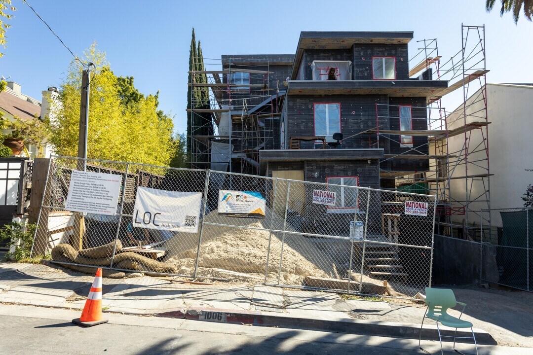 1006 Hancock Ave in West Hollywood, CA - Building Photo