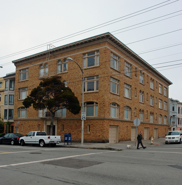 2255 Lake St in San Francisco, CA - Building Photo