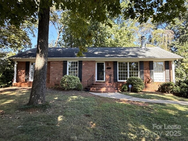 property at 2209 Stonewood Dr