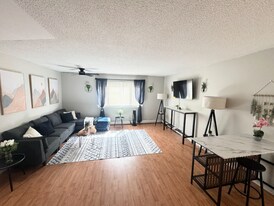 316 E Brookside St in Colorado Springs, CO - Building Photo