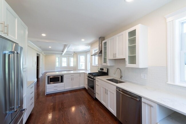 180 Magazine St-Unit -2 in Cambridge, MA - Building Photo - Building Photo